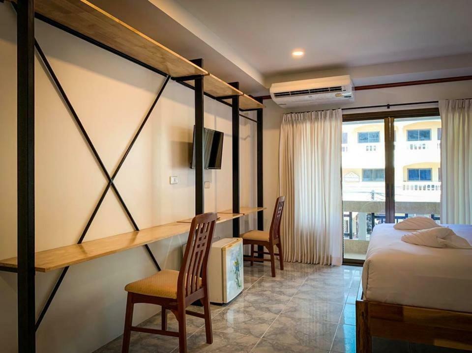 Coconut Grove Hotel Samui หาดเฉวง ภายนอก รูปภาพ