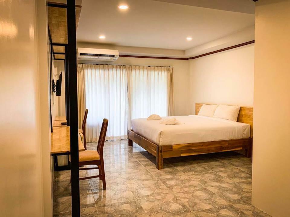 Coconut Grove Hotel Samui หาดเฉวง ภายนอก รูปภาพ