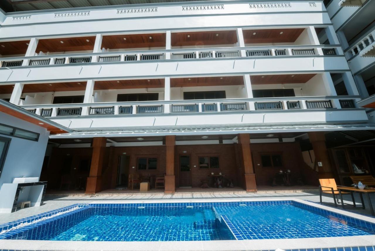 Coconut Grove Hotel Samui หาดเฉวง ภายนอก รูปภาพ